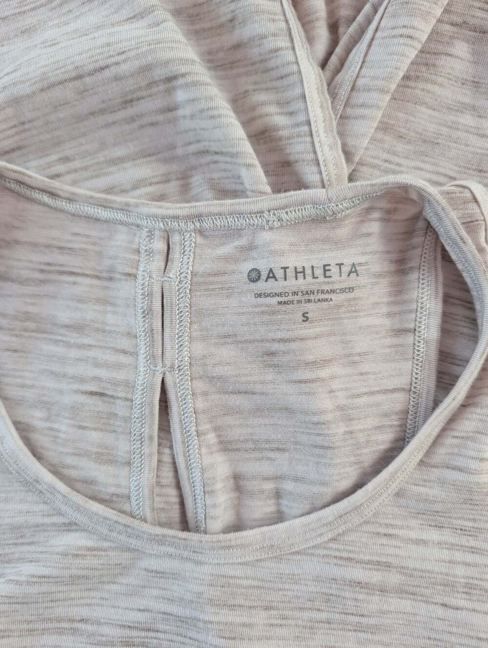Athleta Essence Vital tie back tank heather gray size small VGUC athleisure yoga - Picture 8 of 10